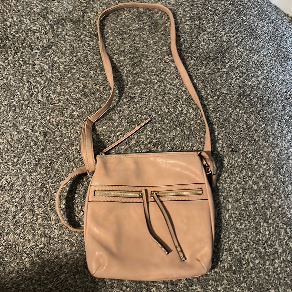 Beige purse, long strap, or short straw